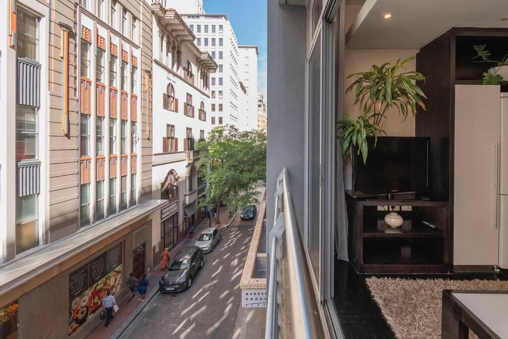 Apartment Modern In Wale Street *