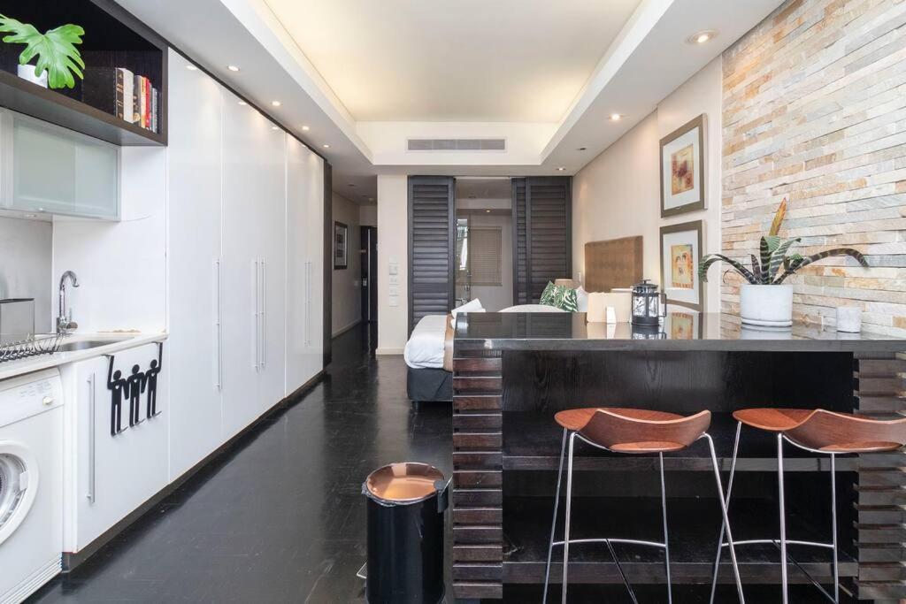 Modern In Wale Street Cape Town